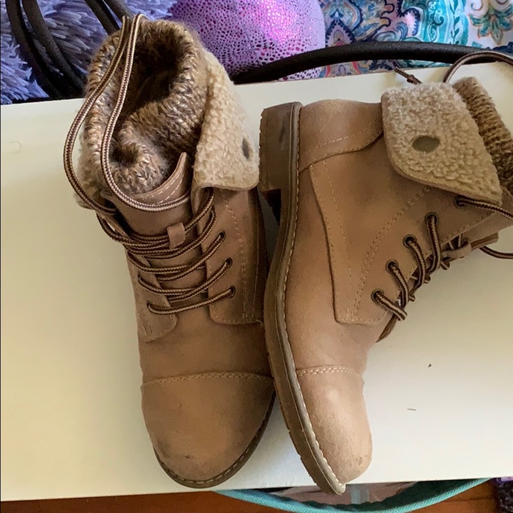 Brown boots
